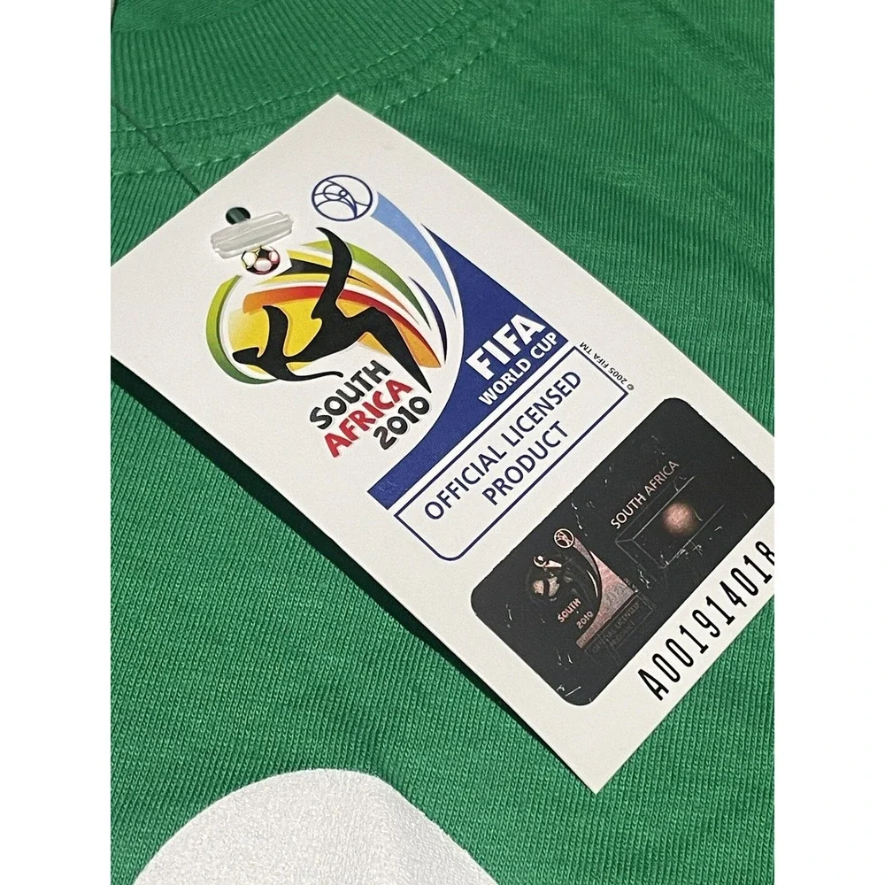 2010 FIFA World Cup T-Shirt Size L South Africa Football Soccer Green NWT